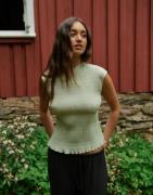 Nelly - Grøn - Pleated Turtleneck Top