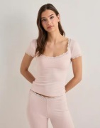 Nelly - Pink - Soft Cute Tee