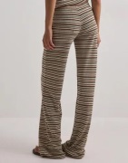 Nelly - Mønstret - Chill Stripe Low Waist Pants