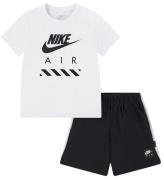 Nike ShortssÃ¦t - T-shirt/Shorts - Sort/Hvid